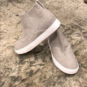 Vince Newlyn Chelsea sneaker boots